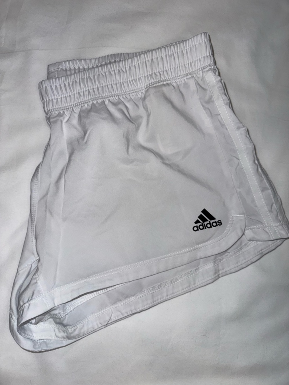 adidas White Women's Athletic Shorts   Aeroready Size M